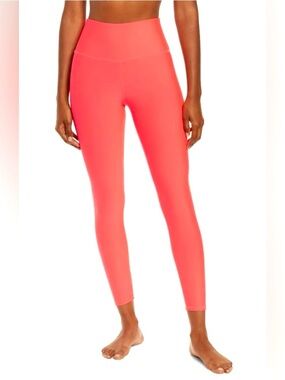 Alo Airlift 7/8 High-Waist Sz M in Pink Lava NWT